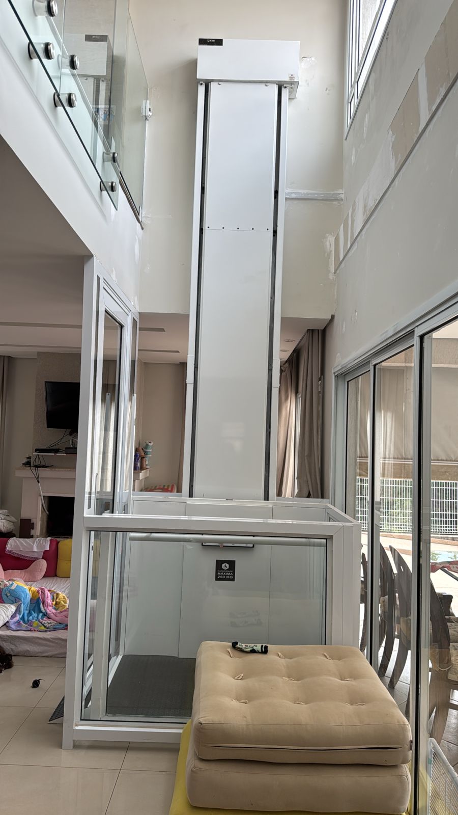 plataforma elevatória residencial preço aproximado instalada em casa